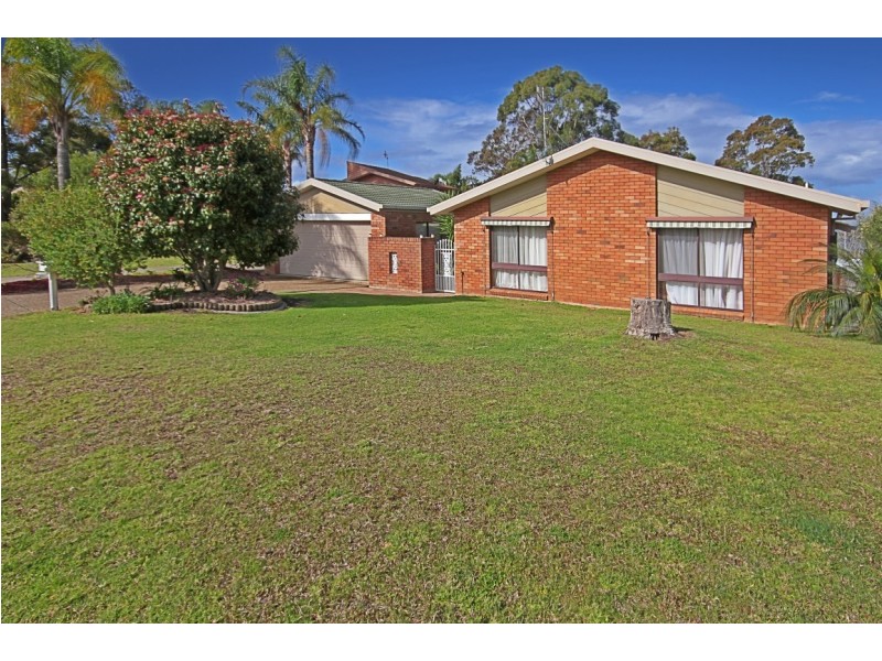 13 Wills Crescent, Denhams Beach NSW 2536