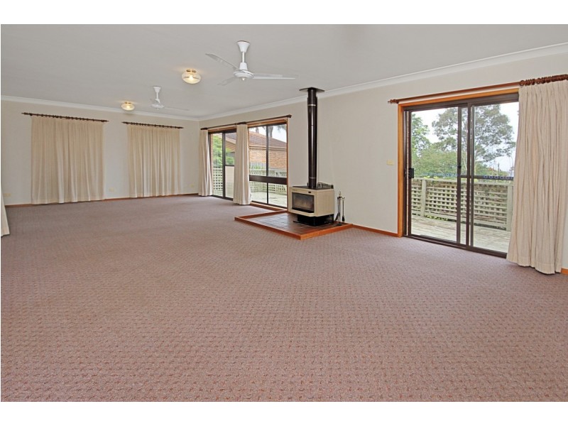 13 Wills Crescent, Denhams Beach NSW 2536