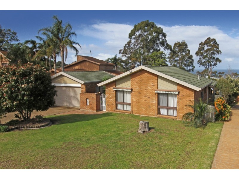 13 Wills Crescent, Denhams Beach NSW 2536