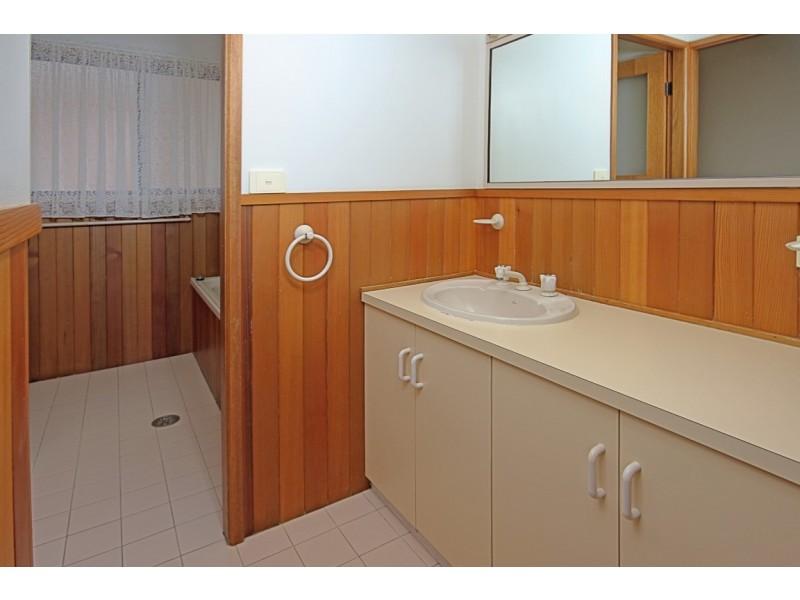 13 Wills Crescent, Denhams Beach NSW 2536