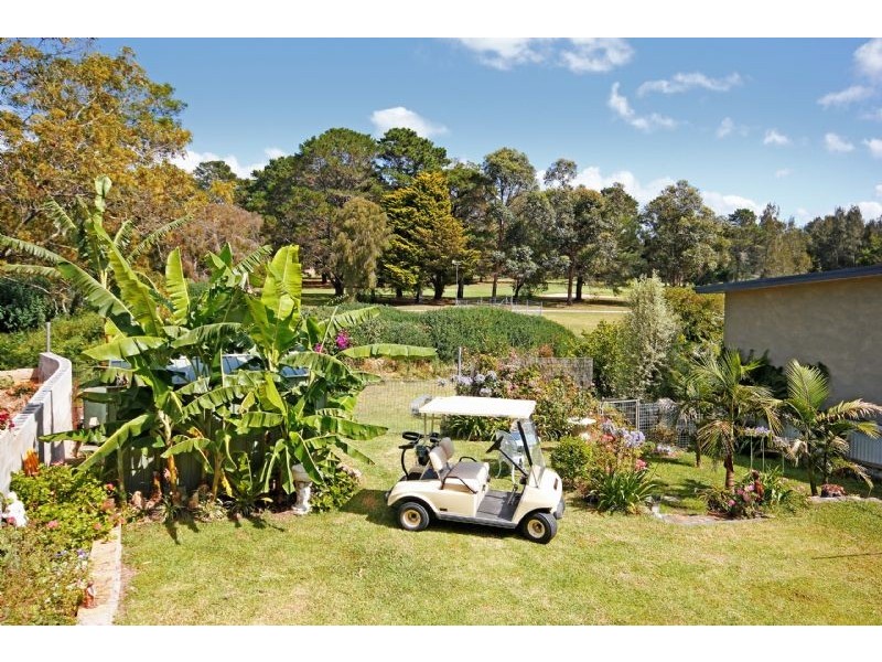 16 Country Club Drive, Catalina NSW 2536