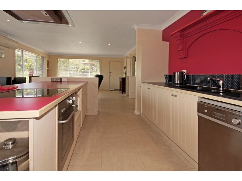 16 Country Club Drive, Catalina NSW 2536