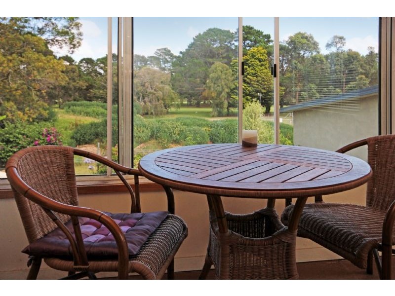 16 Country Club Drive, Catalina NSW 2536