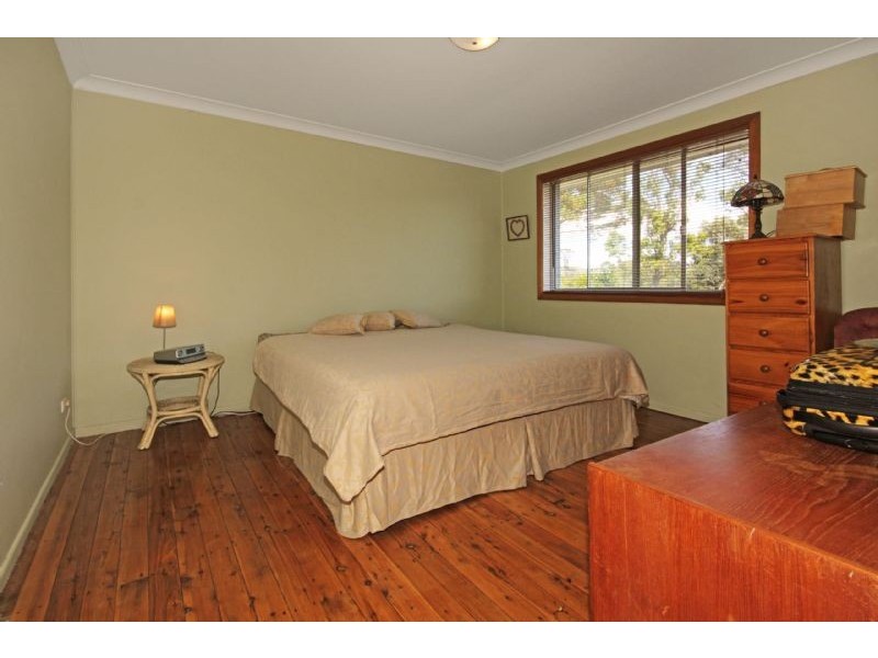 16 Country Club Drive, Catalina NSW 2536