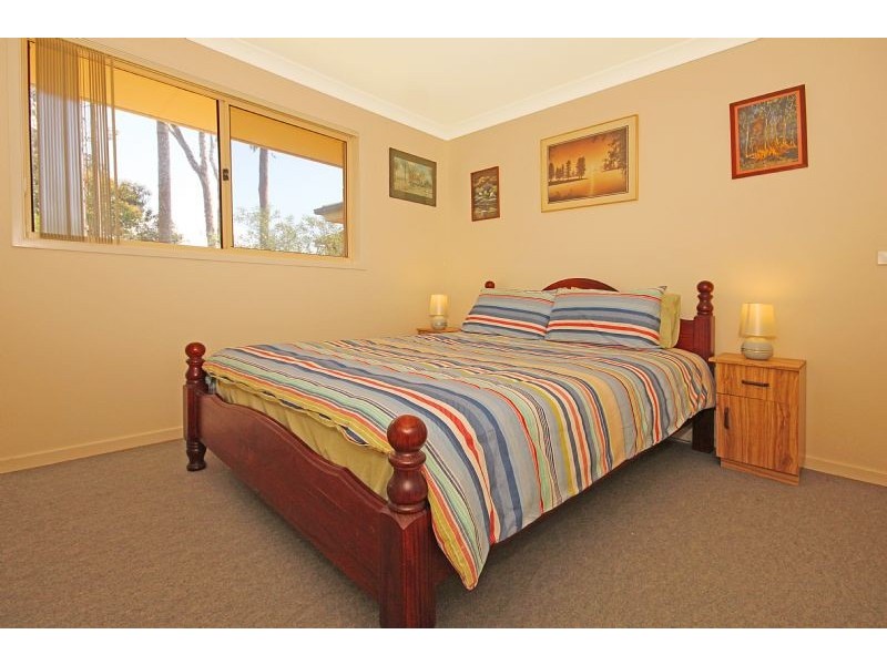 13 Mimosa Place, Malua Bay NSW 2536