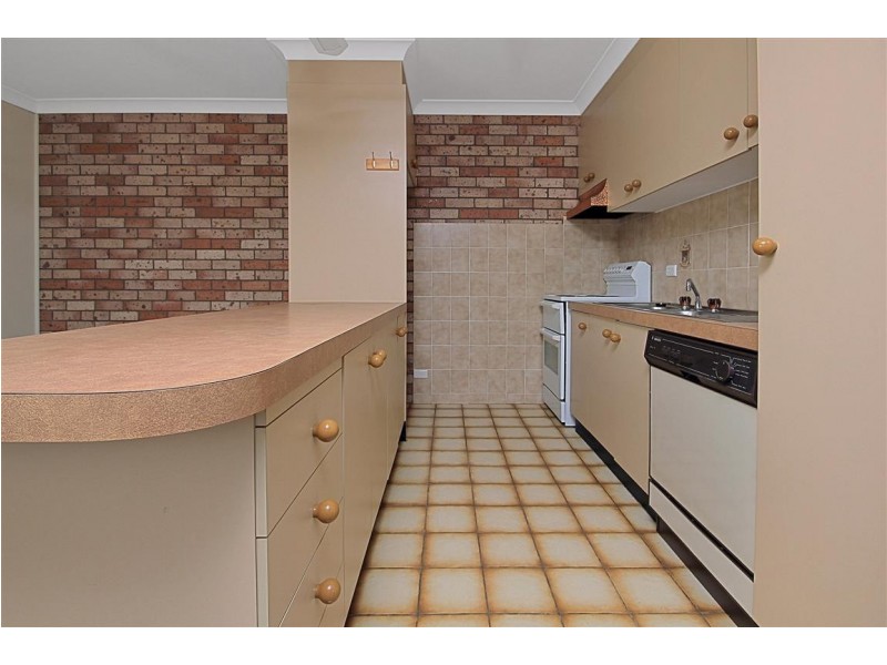 3/6 Eric Fenning Drive, Surf Beach NSW 2536