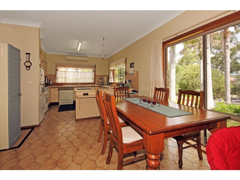 8 Burkes Way, Denhams Beach NSW 2536