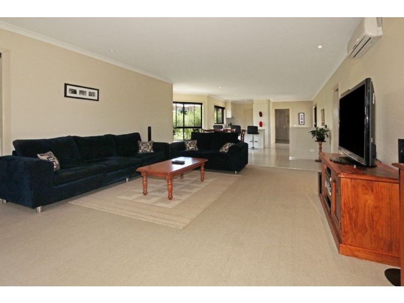 15  Fairway View, Catalina NSW 2536