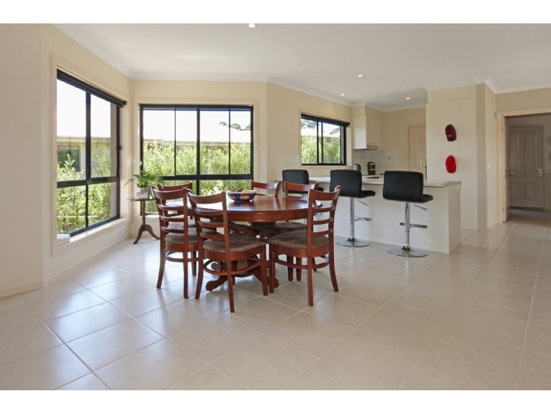 15  Fairway View, Catalina NSW 2536