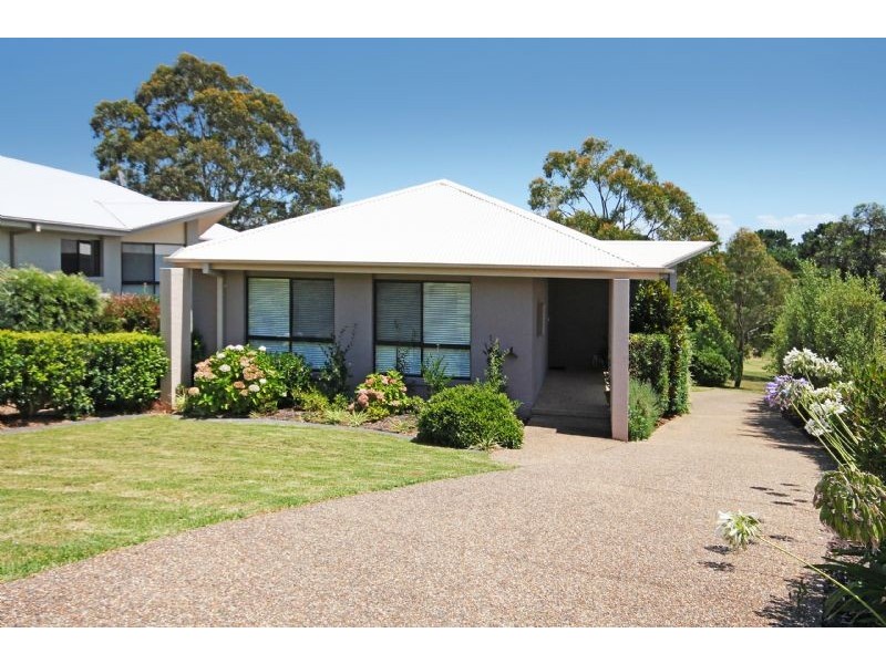 15  Fairway View, Catalina NSW 2536
