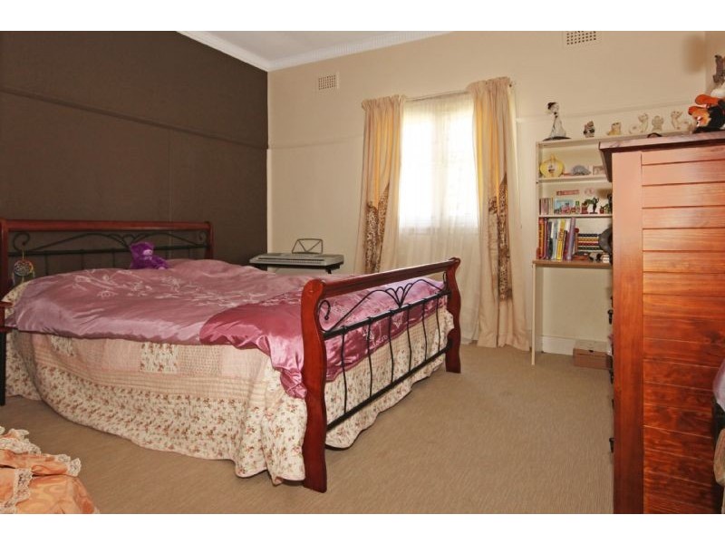 7 Guy Street, Batemans Bay NSW 2536