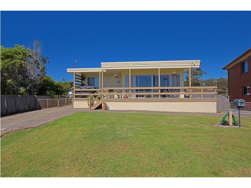 23 Muwarra Avenue, Malua Bay NSW 2536