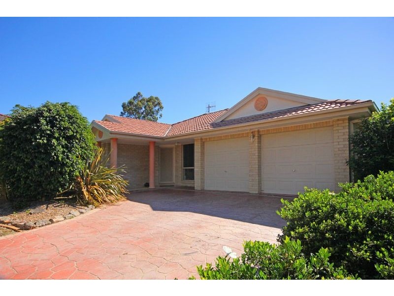 8 Wentworth Avenue, Sunshine Bay NSW 2536