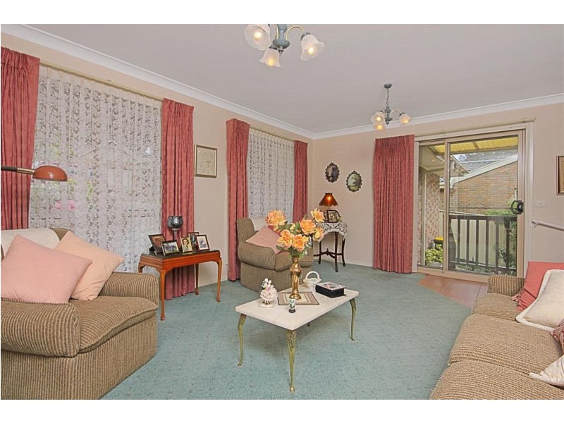 29 Thomas Mitchell Crescent, Sunshine Bay NSW 2536