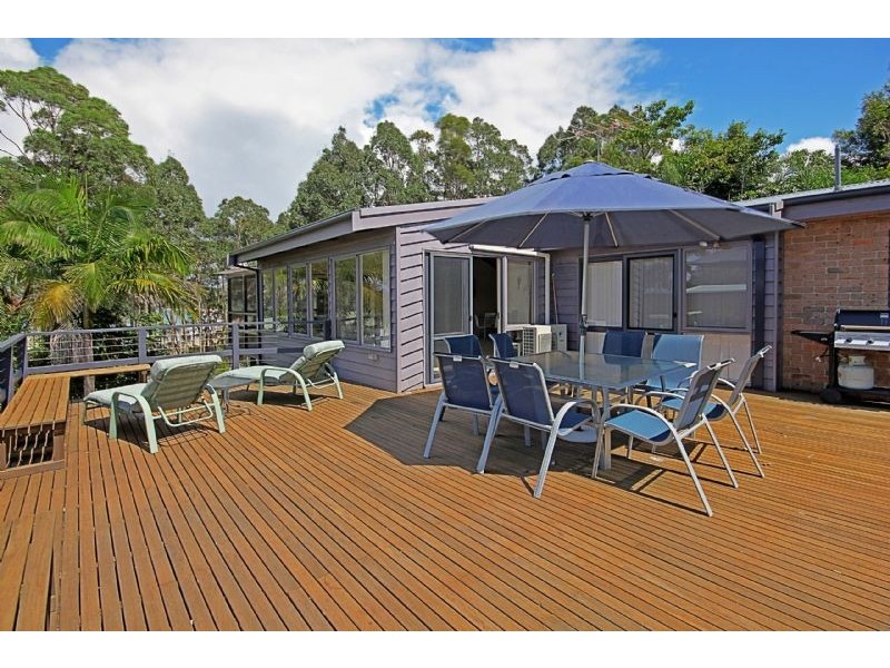 5a Karana Close, Long Beach NSW 2536