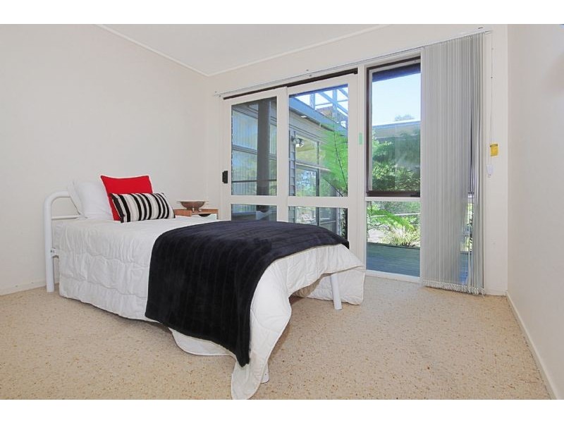 5a Karana Close, Long Beach NSW 2536