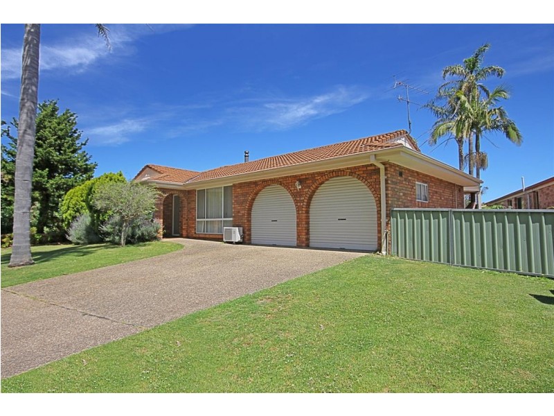 62 Maloneys Drive, Maloneys Beach NSW 2536