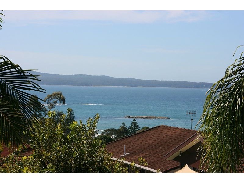 21 Hilltop Crescent, Surf Beach NSW 2536