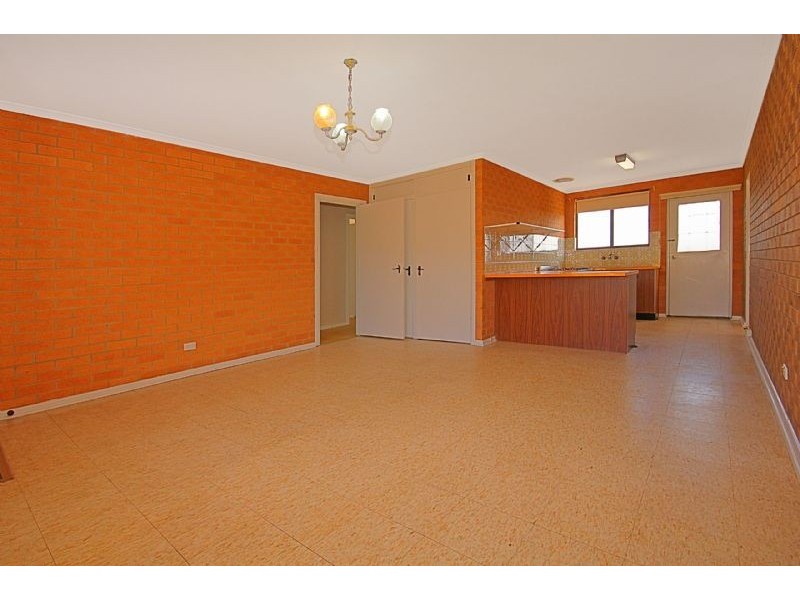 21 Hilltop Crescent, Surf Beach NSW 2536