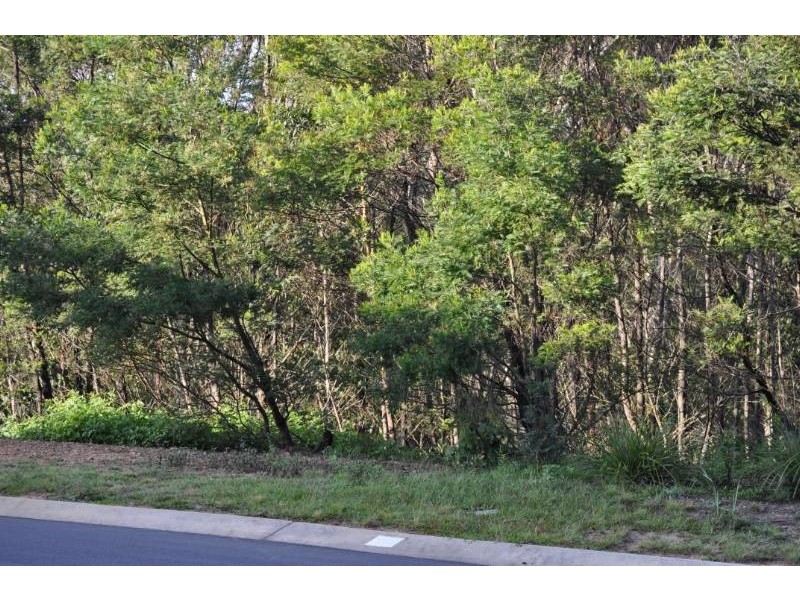 10 Courtenay Crescent, Long Beach NSW 2536