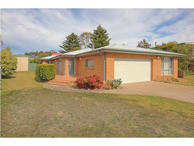 7 Excelsa Court, Maloneys Beach NSW 2536