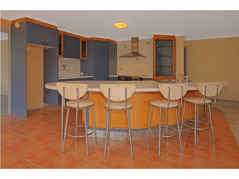 7 Excelsa Court, Maloneys Beach NSW 2536