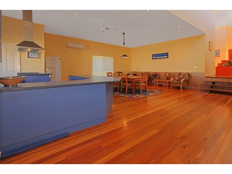 7 Sandy Place, Long Beach NSW 2536