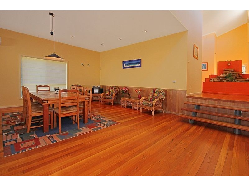 7 Sandy Place, Long Beach NSW 2536