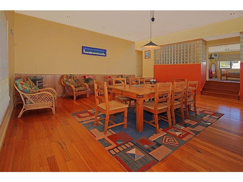 7 Sandy Place, Long Beach NSW 2536