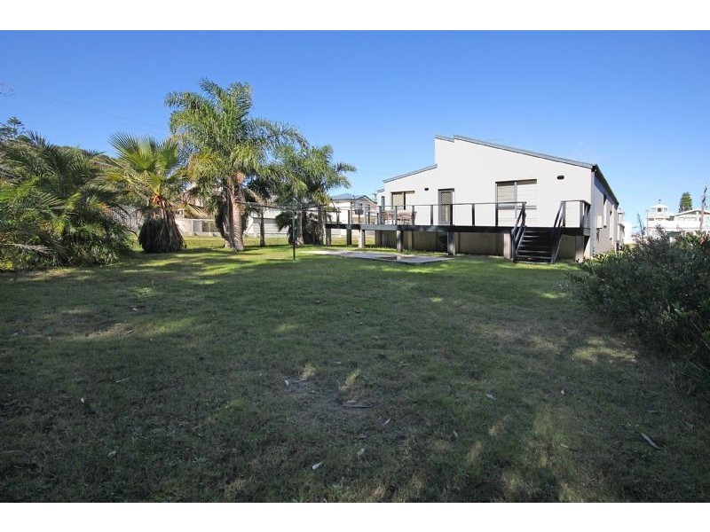 7 Sandy Place, Long Beach NSW 2536