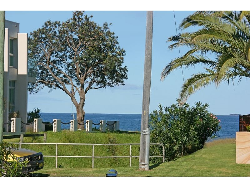 7 Sandy Place, Long Beach NSW 2536