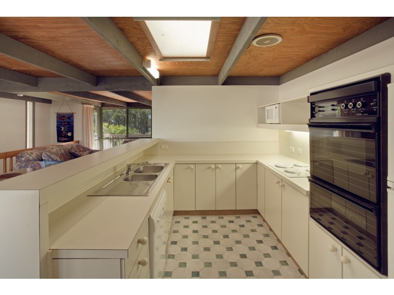 7 Burri Point Road, Guerilla Bay NSW 2536