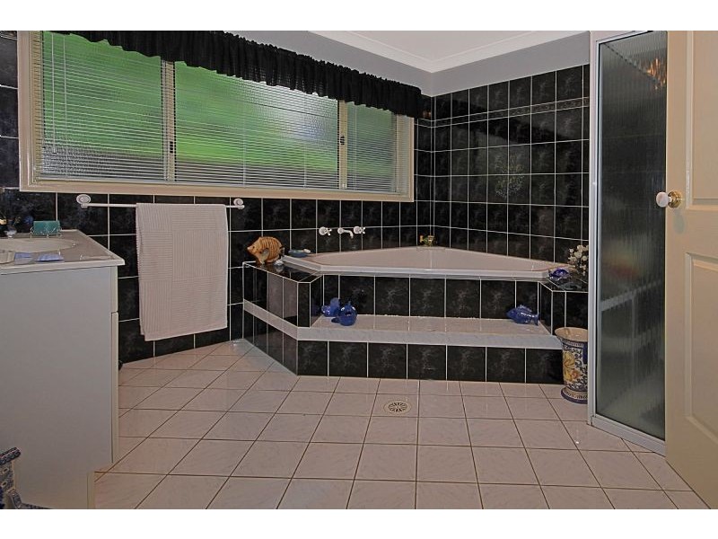 4 Sorrel Place, Catalina NSW 2536