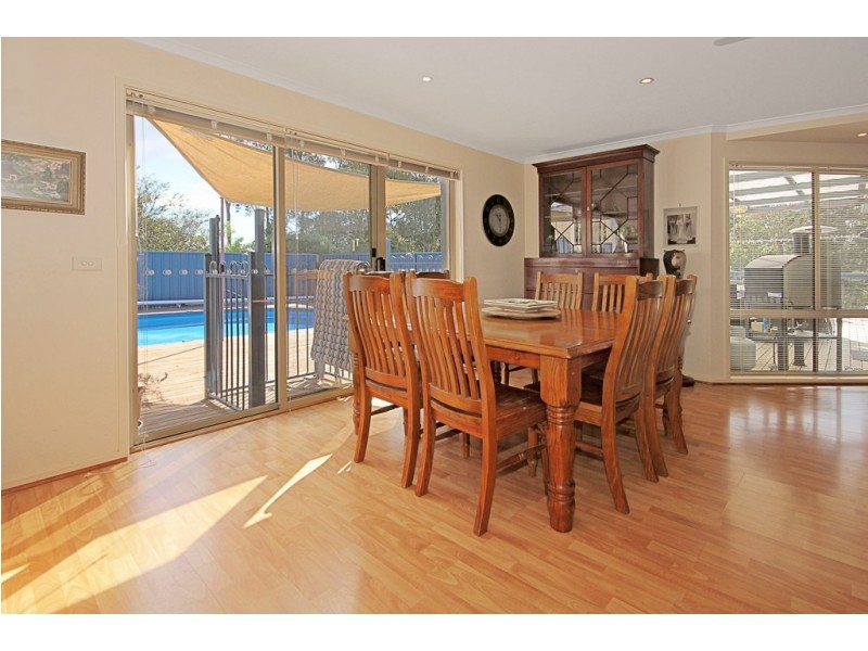 39 Thomas Mitchell Crescent, Sunshine Bay NSW 2536