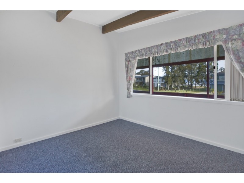 41 Wallaringa Street, Surfside NSW 2536