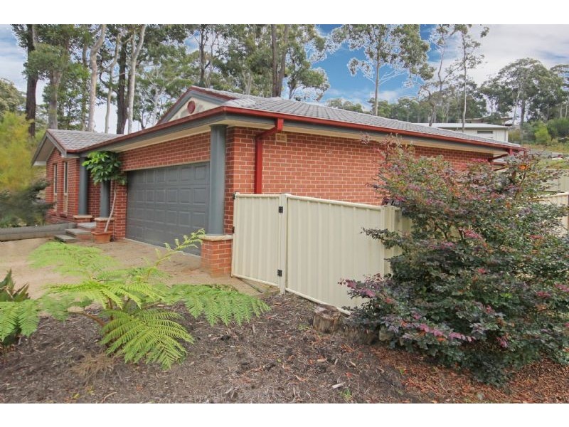 32 Bellbird Drive, Malua Bay NSW 2536