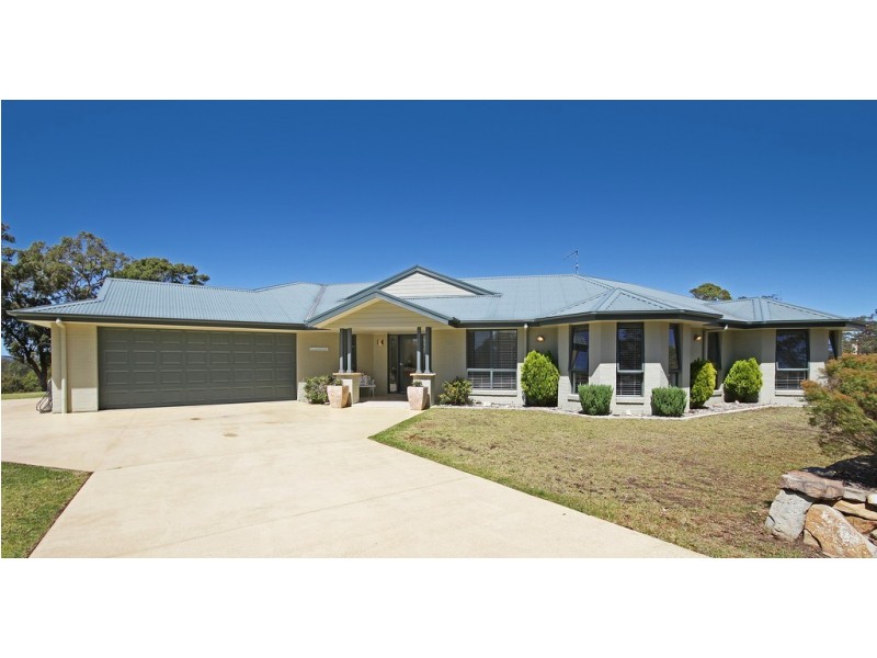 120 Cors Parade, North Batemans Bay NSW 2536