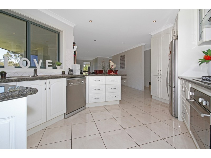 120 Cors Parade, North Batemans Bay NSW 2536