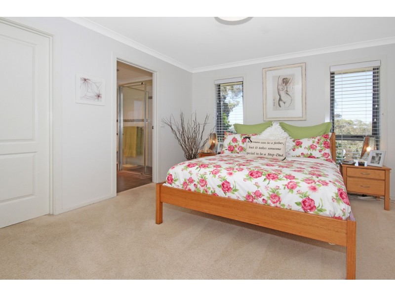 120 Cors Parade, North Batemans Bay NSW 2536