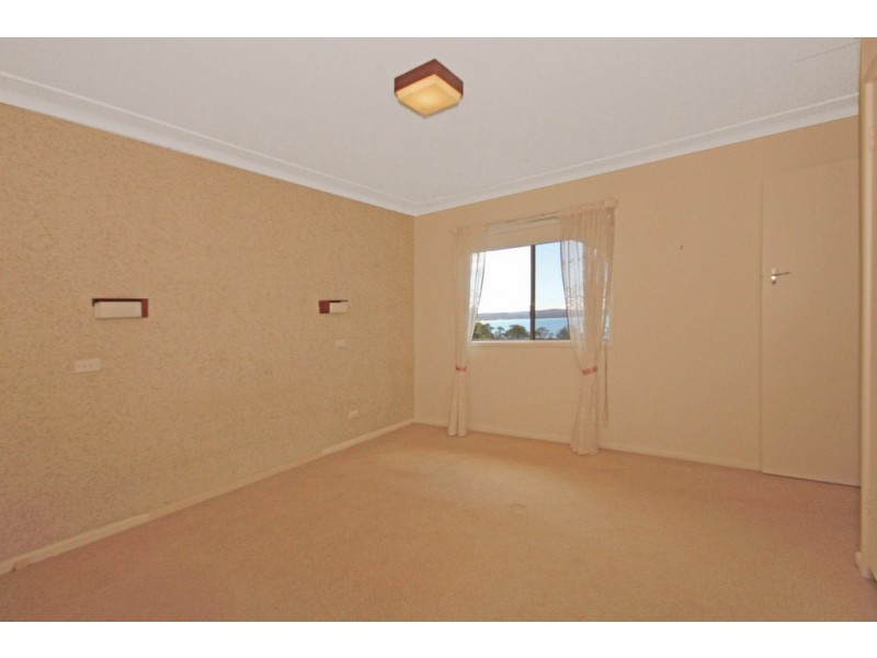 11 Calga Crescent, Catalina NSW 2536