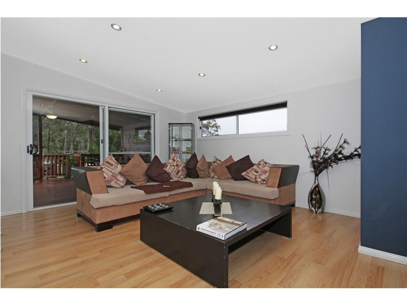 1 Valley Road, Denhams Beach NSW 2536