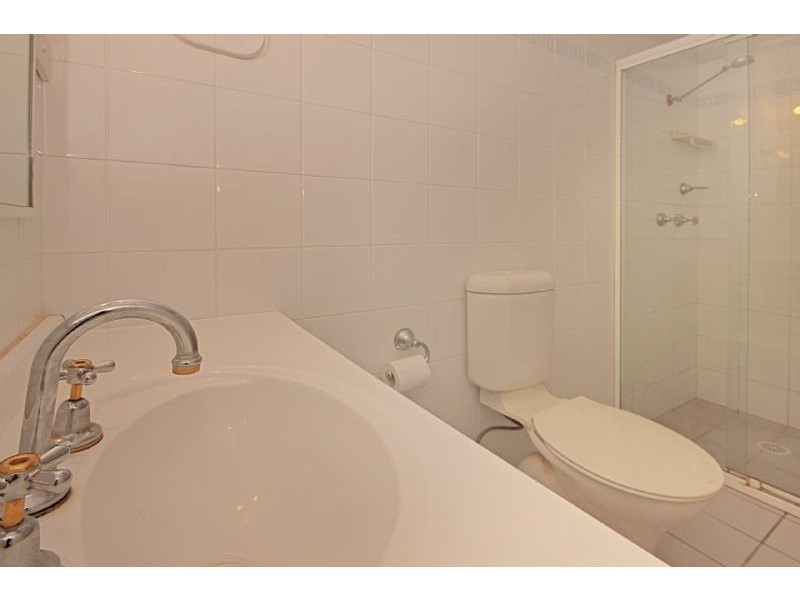 2/6 Edgewood Place, Denhams Beach NSW 2536