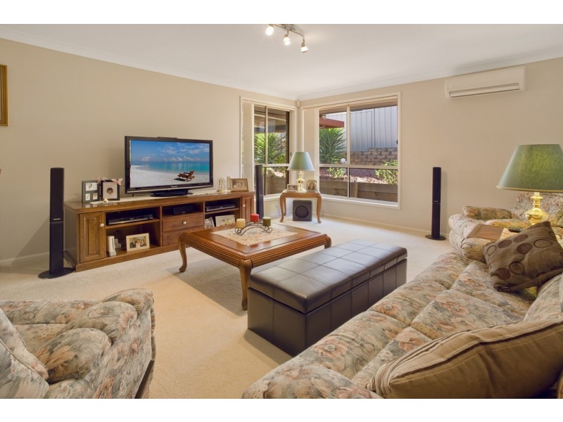 9 Batman Place, Sunshine Bay NSW 2536