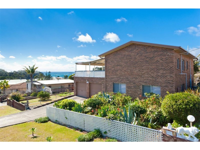 24 Boondi Street, Malua Bay NSW 2536