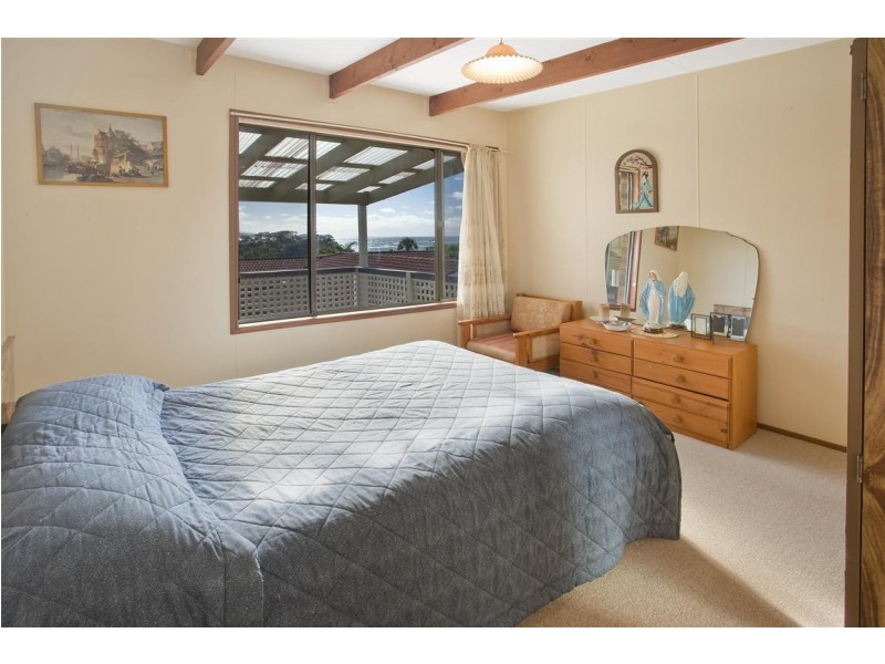 24 Boondi Street, Malua Bay NSW 2536