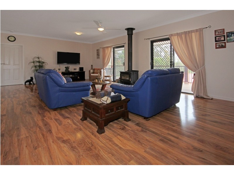 41 Broomfield Crescent, Long Beach NSW 2536