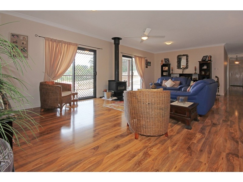 41 Broomfield Crescent, Long Beach NSW 2536