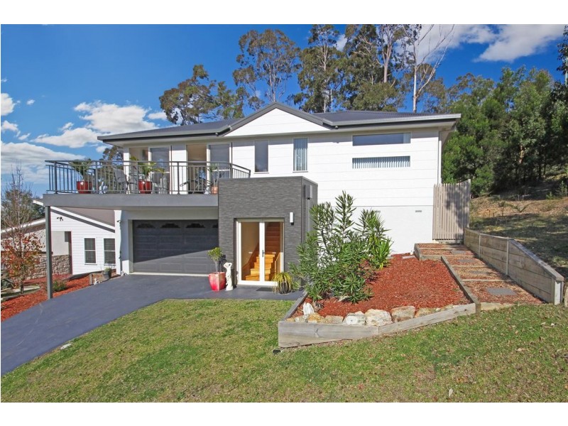 8 Litchfield Crescent, Long Beach NSW 2536