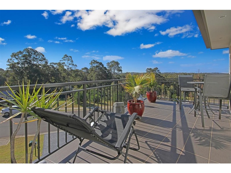 8 Litchfield Crescent, Long Beach NSW 2536