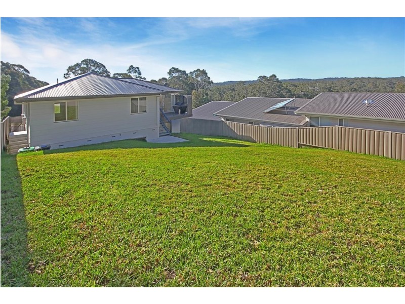8 Litchfield Crescent, Long Beach NSW 2536